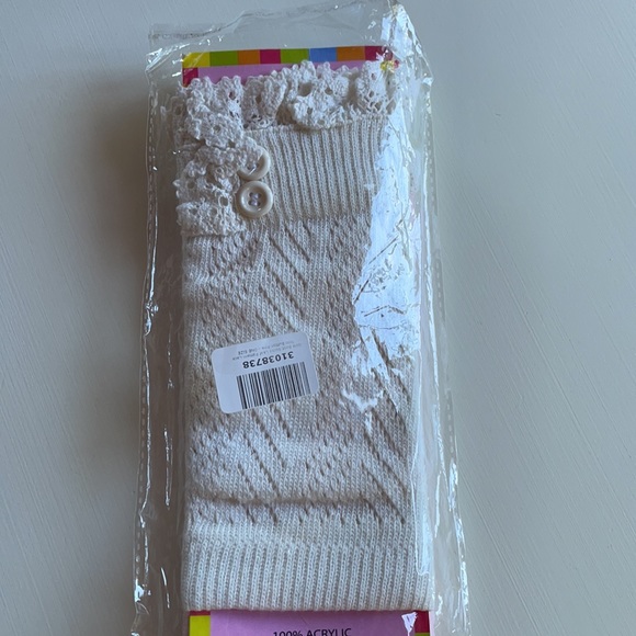 Three Bird Nest | Blush & Ivory Lace Knit Boot Socks | O/S - Picture 8 of 8
